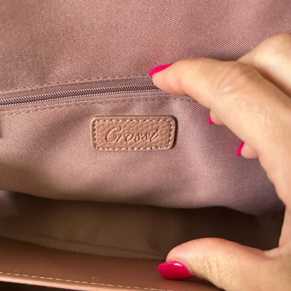 Crossi Dusty Rose Vegan Pebbled Leather Like new condition - Picture 9 of 12